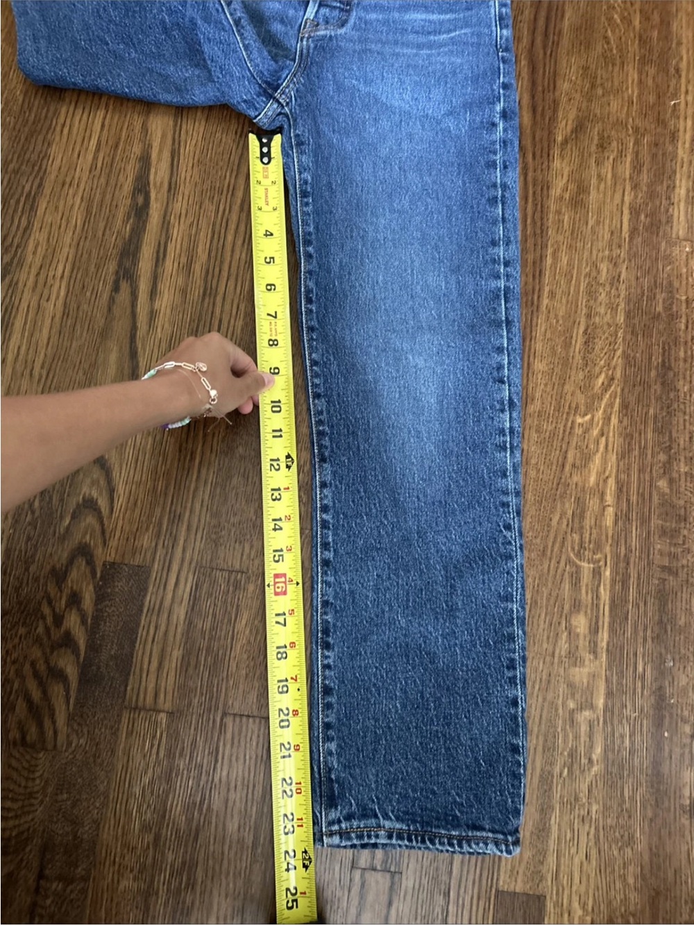 Levi 501 Jeans Womens 25 Blue Dark Wash Button Fly Wedgie Straight Leg Modern - Picture 10 of 11